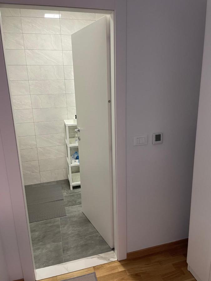 Apartment Diana Zara Parking Free Екстериор снимка